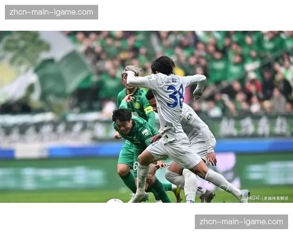 “定位球是我的画笔”：申花外援射手谈其独特的任意球助跑与击球习惯